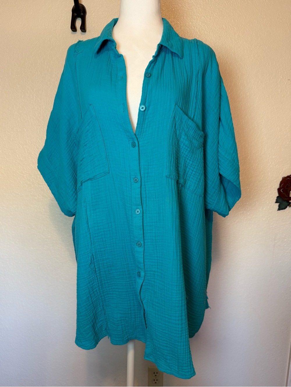 Torrid Dolman Sleeve Soft Gauze Button Up Short Sleeve Top Turquoise Size 2X - Picture 2 of 11